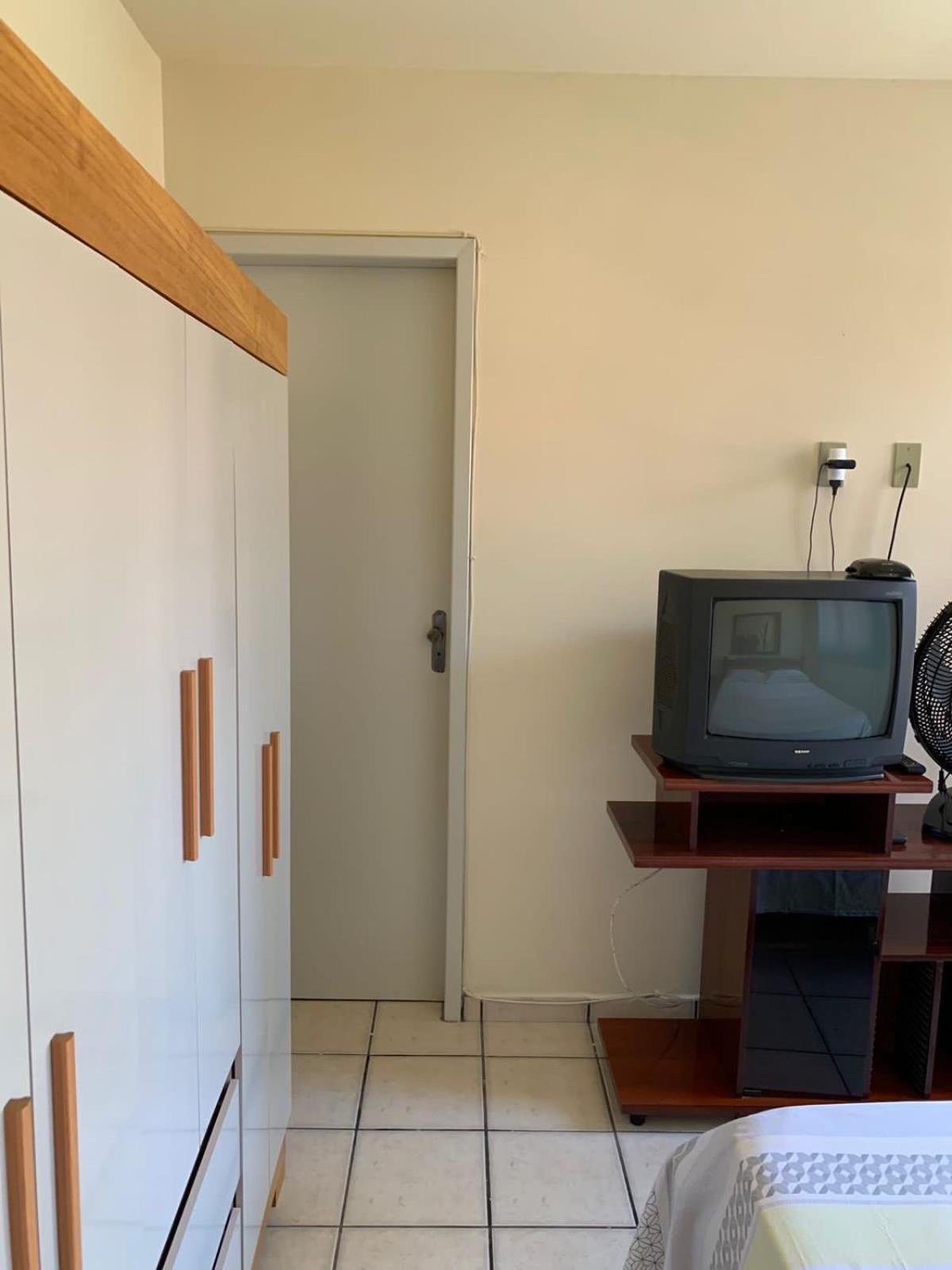 Appartamento Apartamento Praia Do Morro Ha 150 Metros Da Praia, Garagem, Wi-Fi, 1 Andar Guarapari Esterno foto